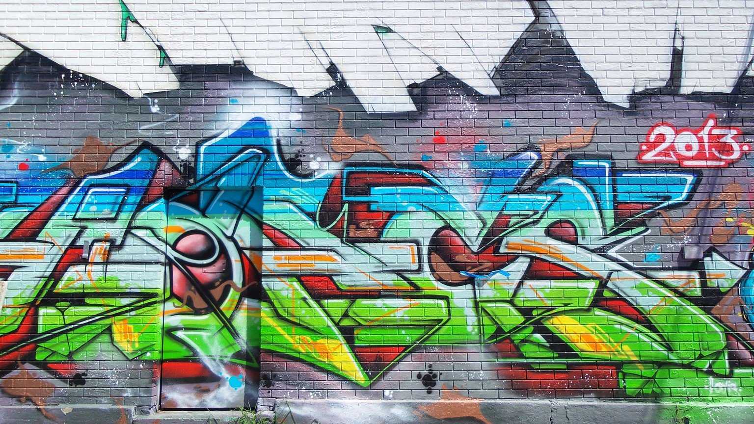 3d граффити - рисунки на асфальте и на стенах